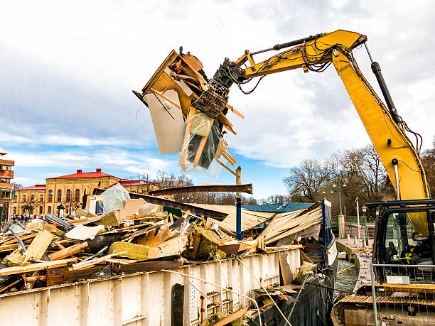 Best Junk Hauling Services  in Crump, TN